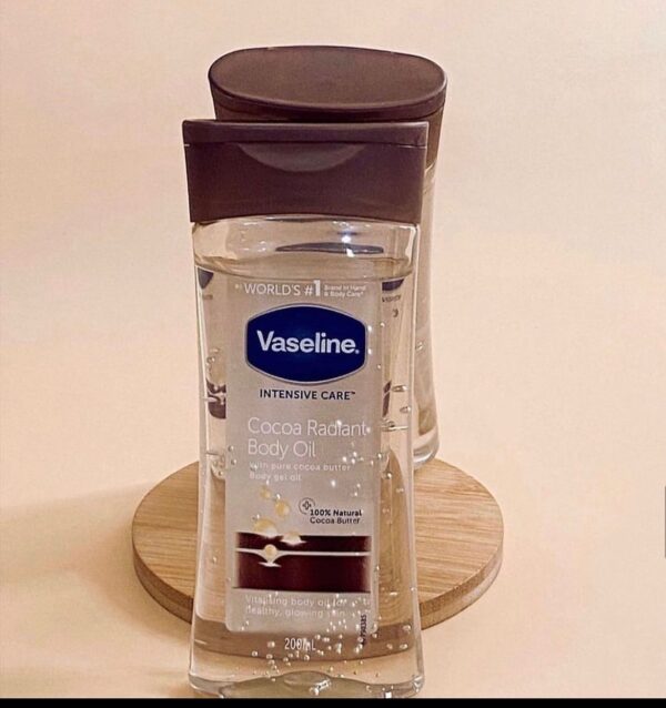 Vaseline Cocoa Radiant body oil