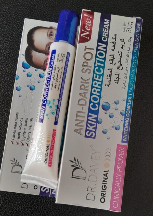 Dr. Davey anti darkspot correction cream